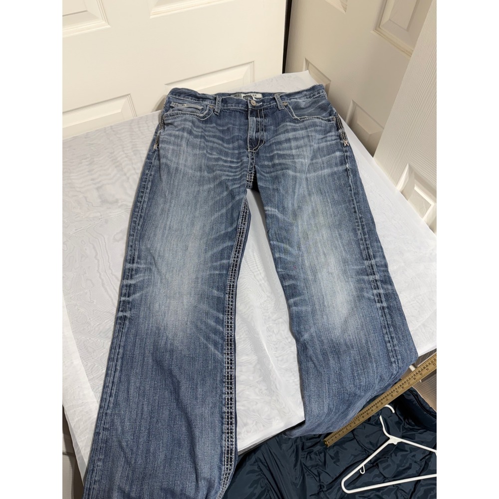 BKE Tyler Bootleg Jeans 36R Medium Wash Distressed Contrast Stitch Denim